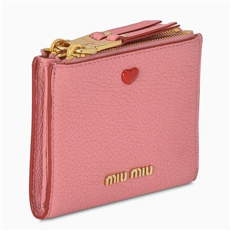 miu mi wallet.